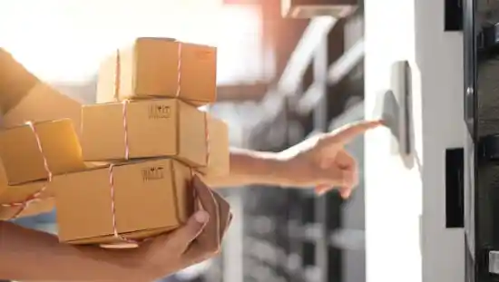 kvkk-bir-kargo-sirketi-calisanin-attigi-taciz-mesaji-nedeniyle-kargo-sirketine-250-bin-lira-ceza-verdi-